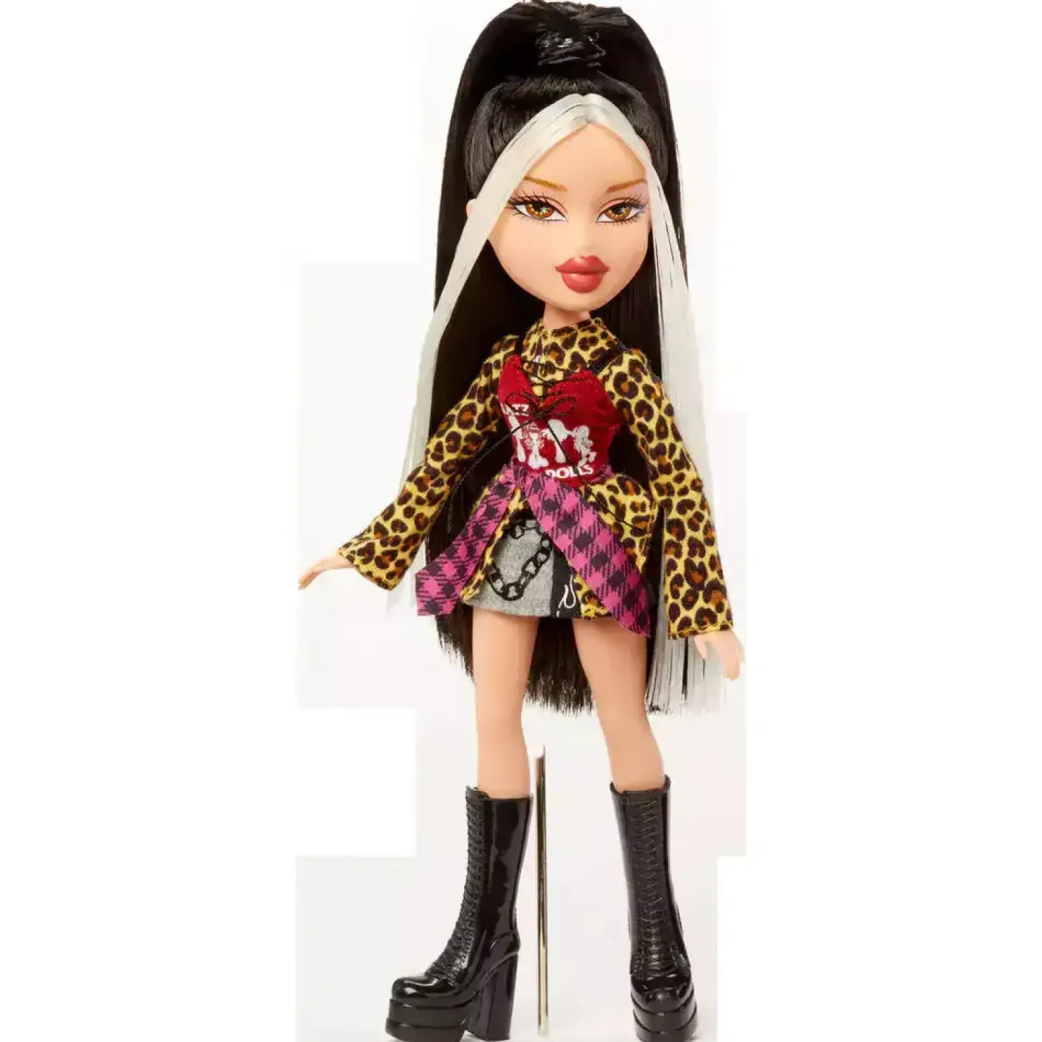 Bratz Stylin’ Jade – Muñeca con camiseta XL personalizable